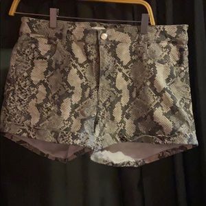 Snake-skin printed shorts